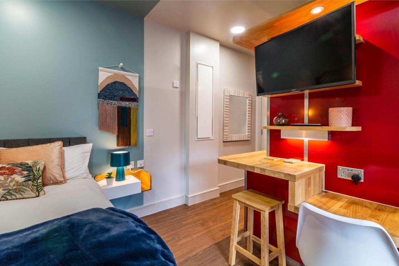 Romantic Getaway Studio Pods Close To City Centre With Free Wifi Derby Ngoại thất bức ảnh